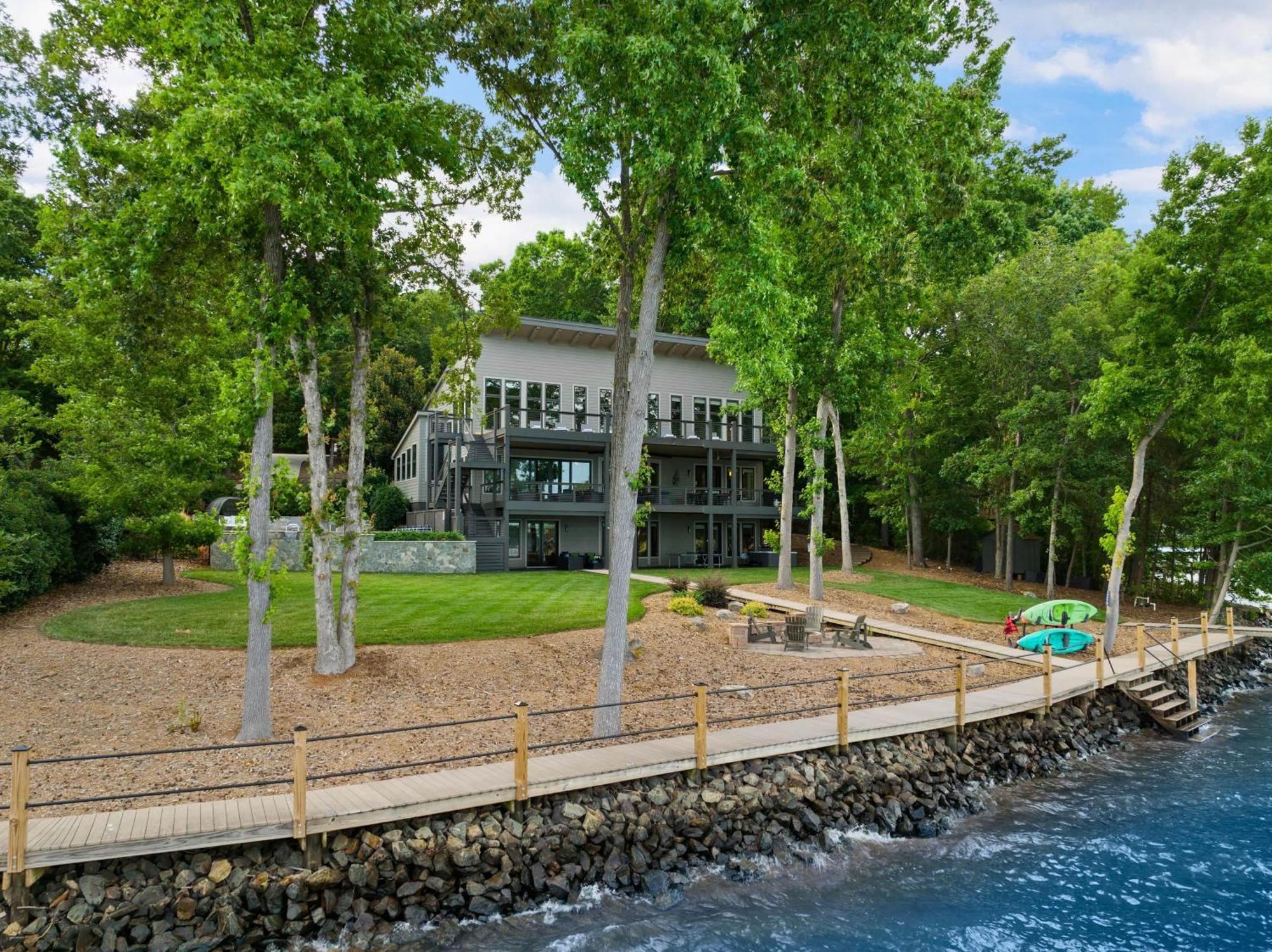 Lake Norman Getaway มัวร์สวิลล์ ภายนอก รูปภาพ