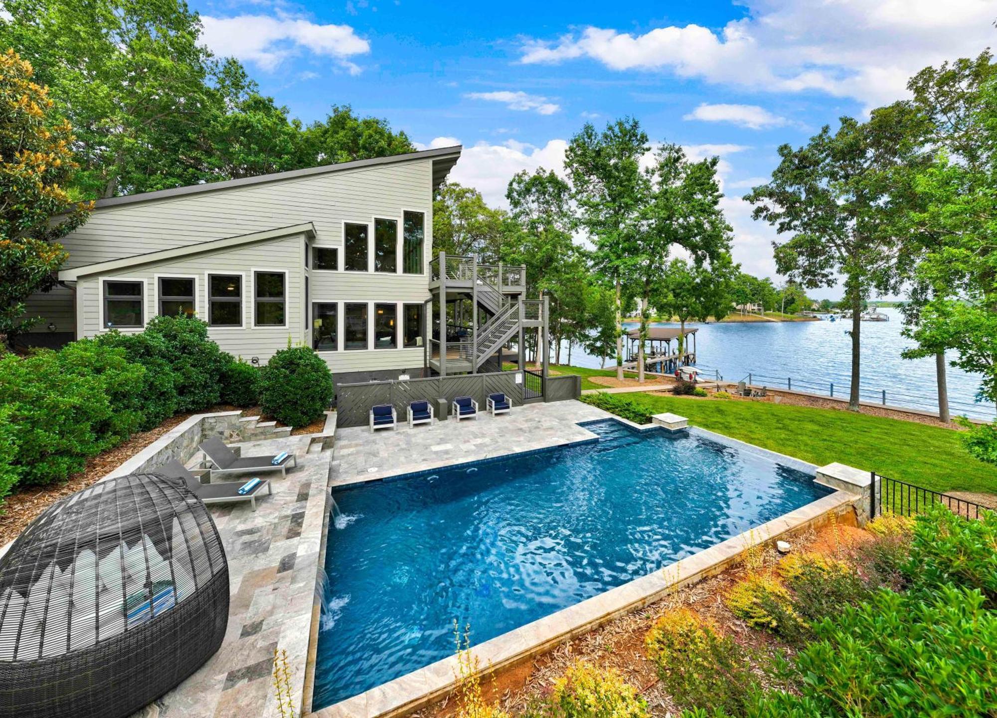 Lake Norman Getaway มัวร์สวิลล์ ภายนอก รูปภาพ