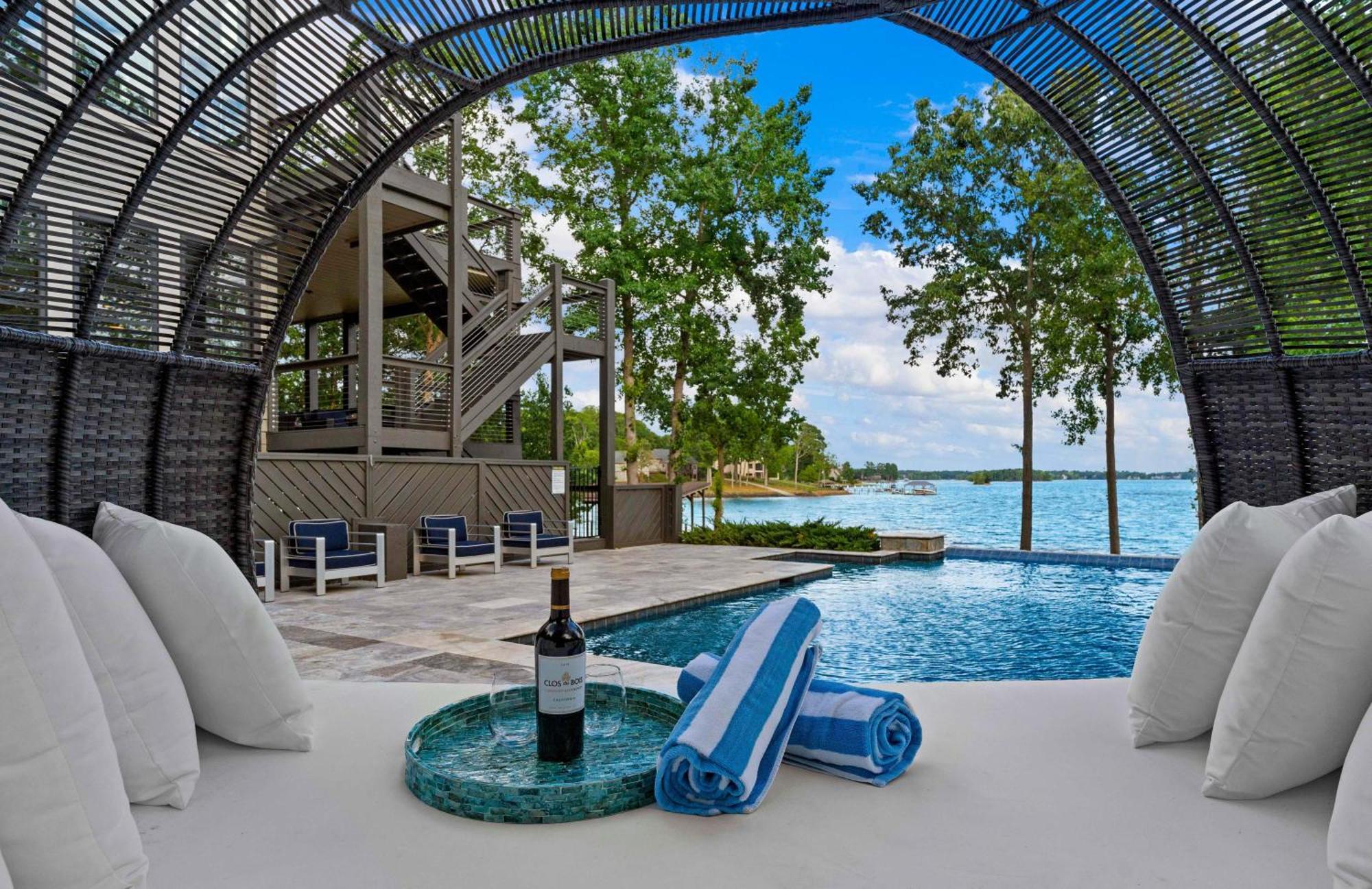 Lake Norman Getaway มัวร์สวิลล์ ภายนอก รูปภาพ